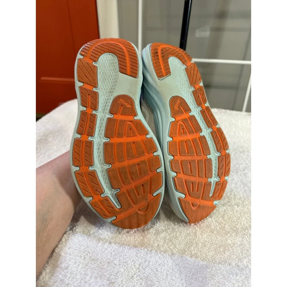 Avia Womens Athletic Sneakers Cream Blue Orange Running Shoes Size 9.5W